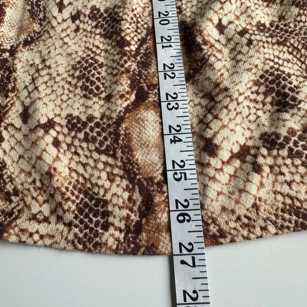 Women's Snake Print Top - Picture 9 of 14